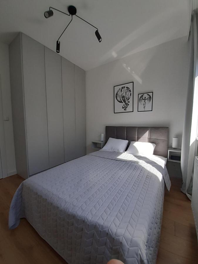 4Four Apartment, Villa Moderno, Taras, Parking Podziemny Torun Luaran gambar